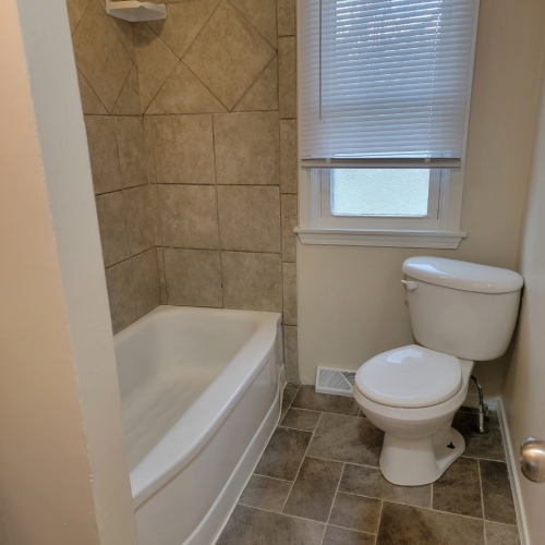 10-Bathroom