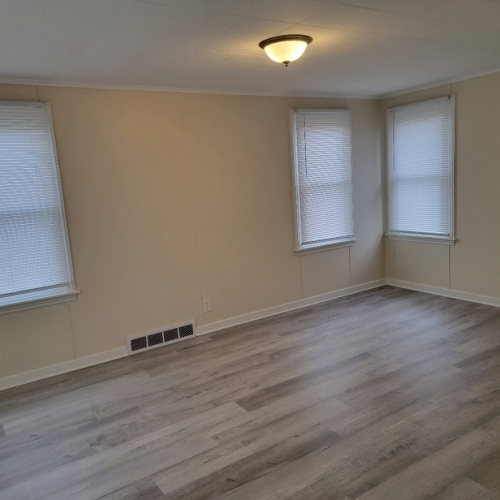 8.1-Lower-master-bedroom-2