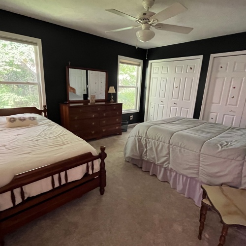 Master-Bedroom-from-hall