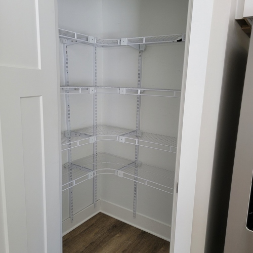 16-Pantry-in-Kitchen