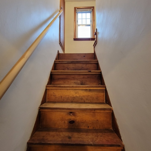 10-Stairs-to-Dormer-Room