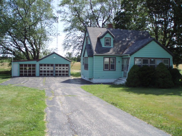 832 East 24th Street (Home)