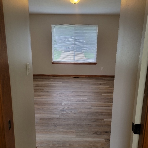 5-Master-Bedroom-up-2
