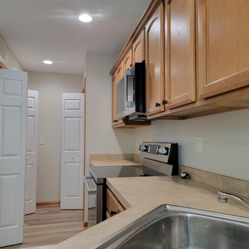 9-Kitchen-2