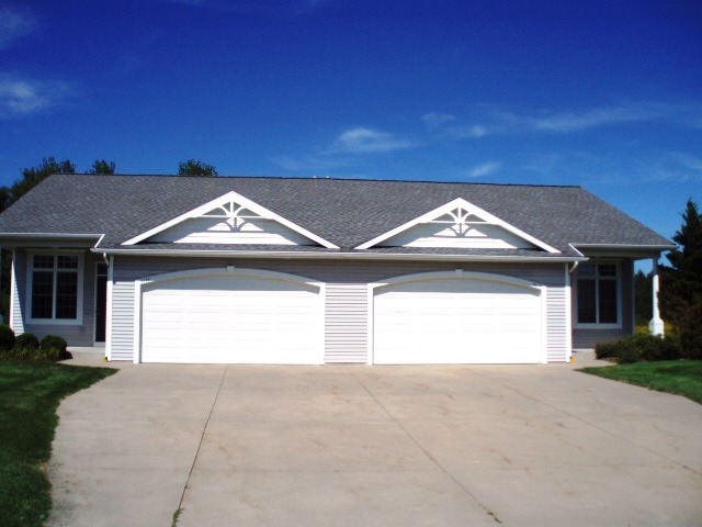 9679 Boone Court (Zeeland Condo)